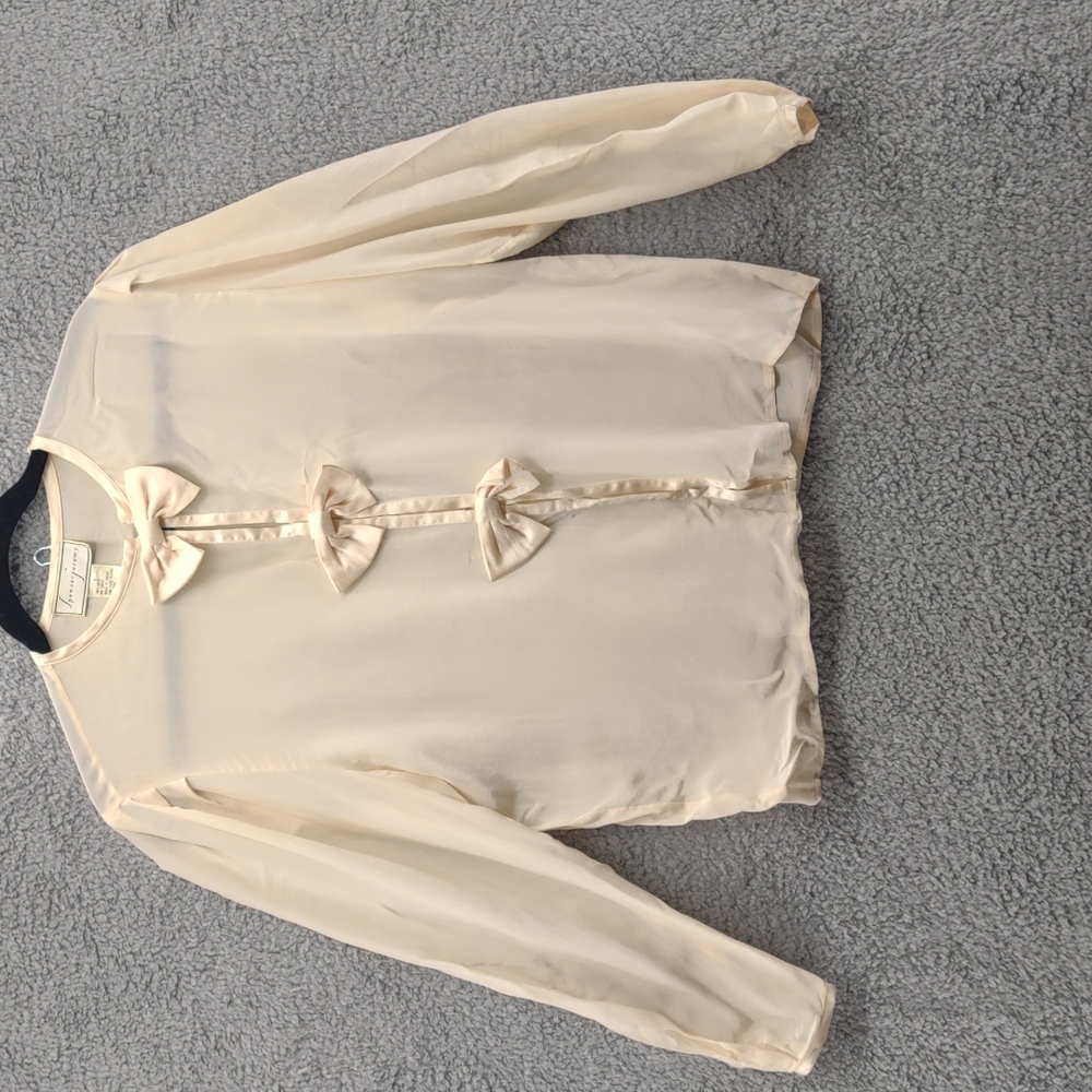 Vintage 100% Silk Spencer Jeremy Size 6  Women's Long sleeve Shirt..REF#19